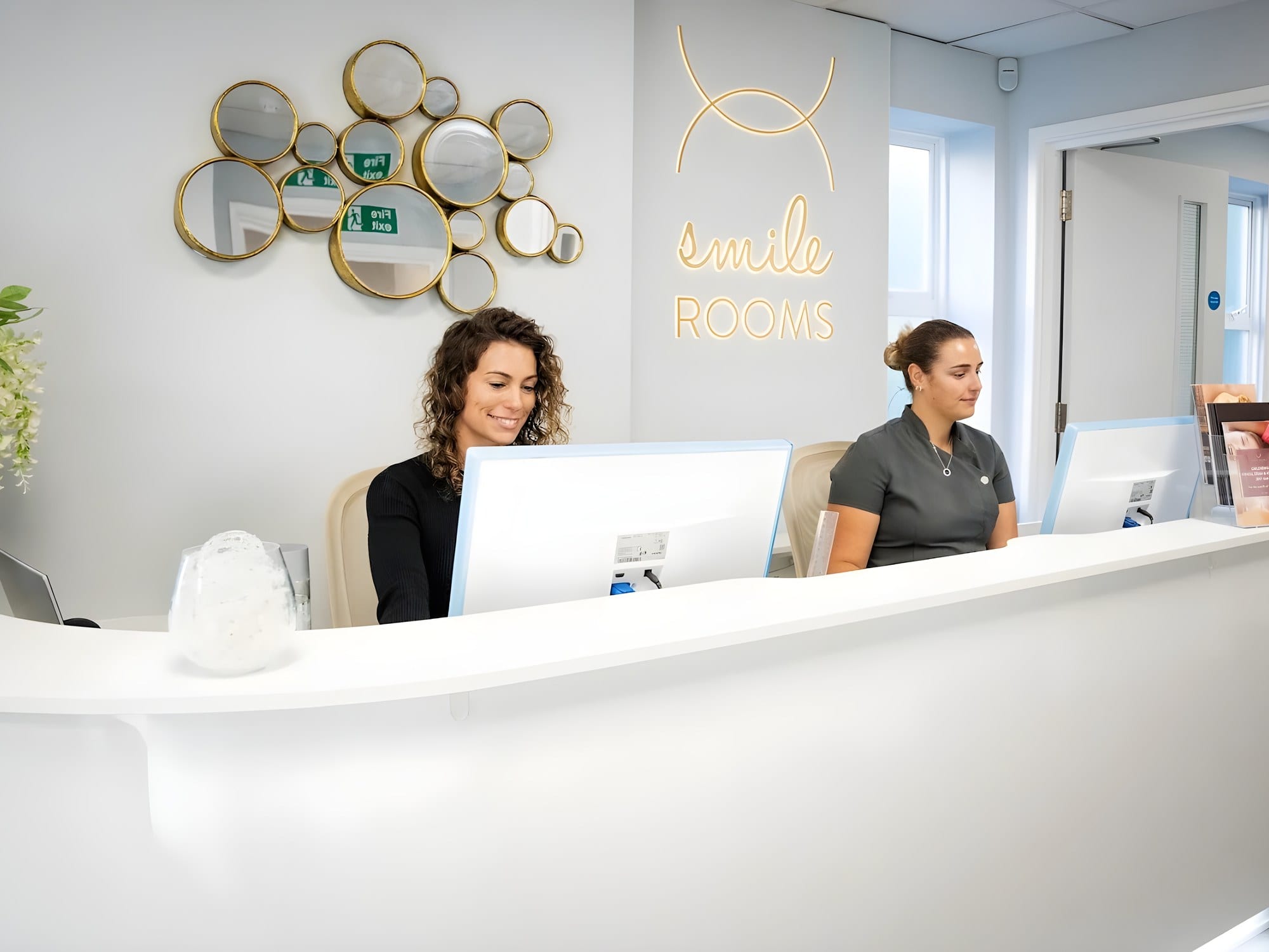 Smile Rooms Windsor reception with front-of-house team